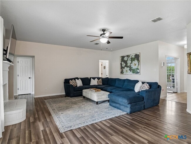 Building Photo - 2170 Jolie Ct