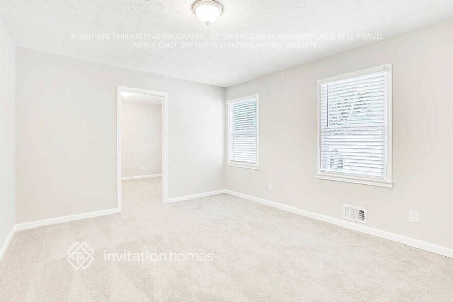 Building Photo - 6355 Tahoe Dr