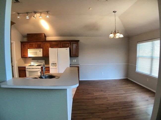Building Photo - 16224 Panther Way