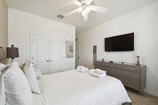 Building Photo - 7704 Oakmoss Loop