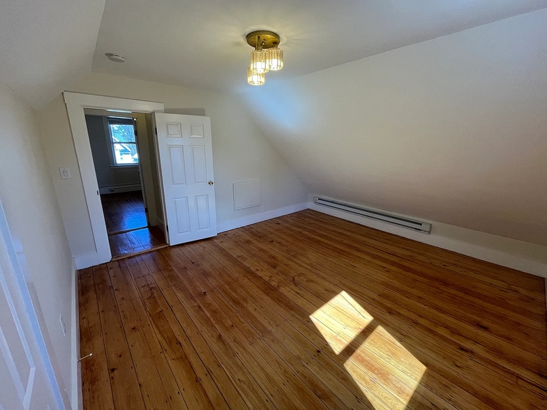 Building Photo - 29 Watts St