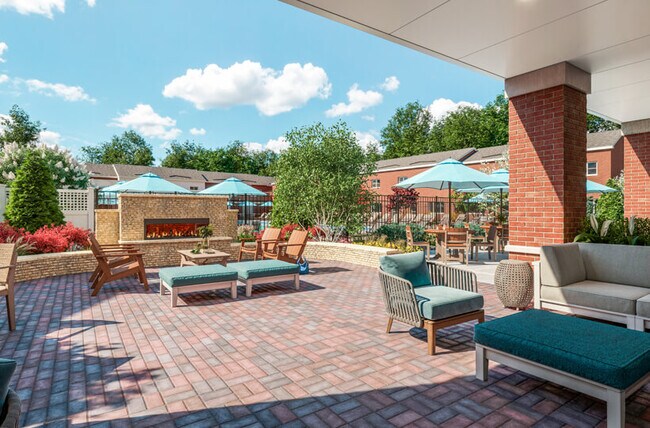 Building Photo - 46 Independence Dr