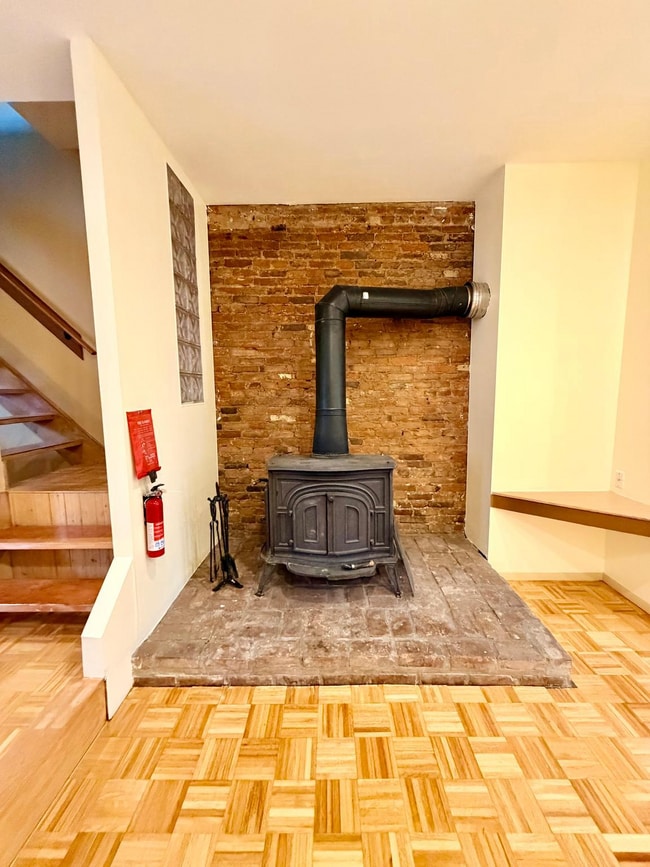 Building Photo - 3015 Belgrade St