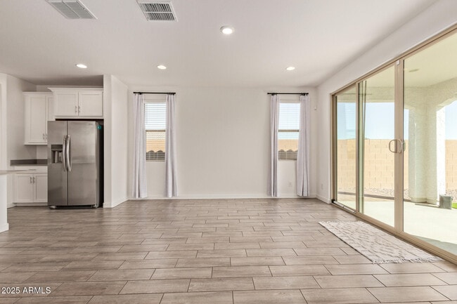 Building Photo - 11207 W Luxton Ln