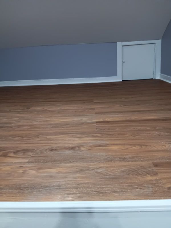 Building Photo - 657 Pine Hill St