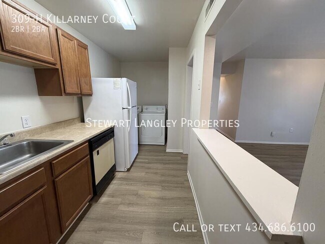 Building Photo - 309-H Killarney Court-