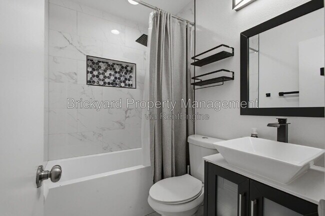 Building Photo - 4126 Justice Ln