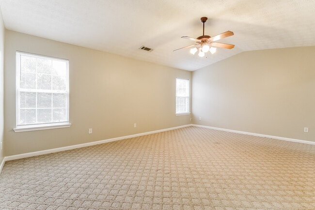 Building Photo - Fantastic 3bd/2.5ba home! Let yourself in!