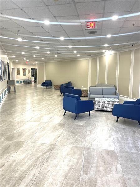 Building Photo - 120 Tilford F