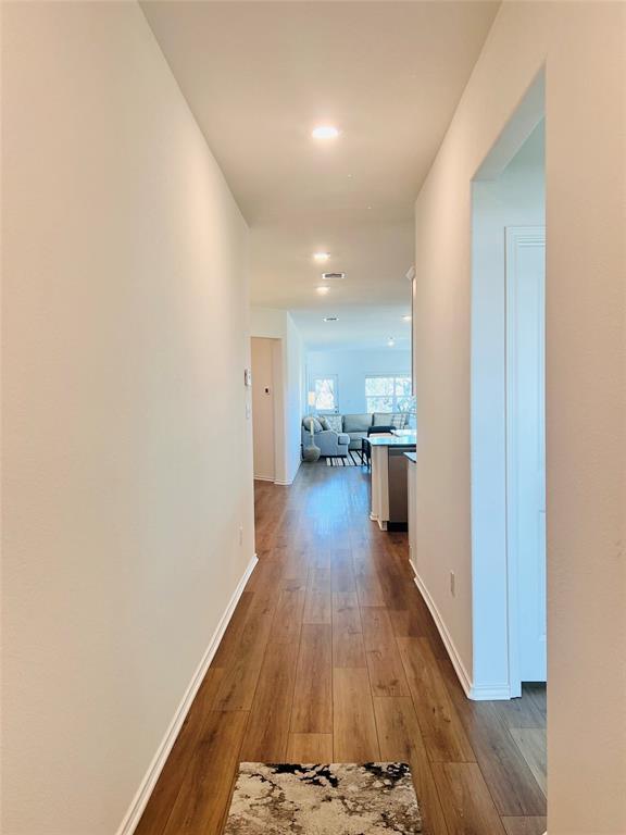 Building Photo - 941 Legends Ln