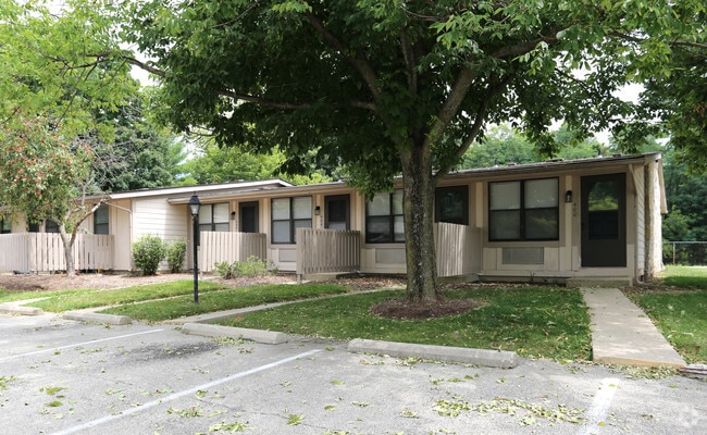 Greenglen Apartments - Greenglen Apts