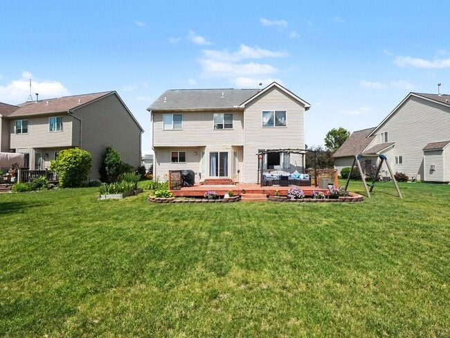 Building Photo - 7848 Trotters Park St