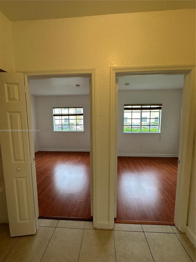 Building Photo - 2731 NE 3rd Dr