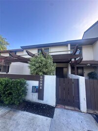 Building Photo - 9099 SW 133rd Ct