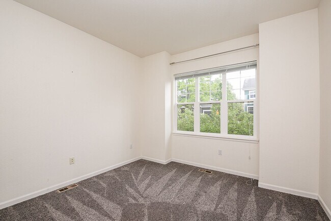 Building Photo - Desirable Sage Creek Living | Open Layout + Stunning Primary Suite