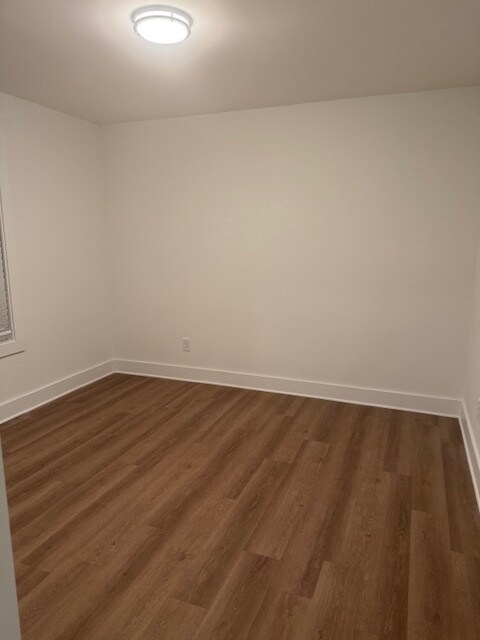 Building Photo - 150 Cherry St