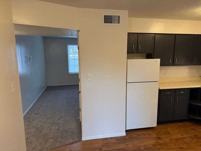 Building Photo - 4804 Cannon Ridge Dr