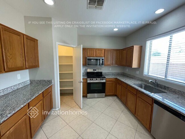 Building Photo - 1894 S 216th Ln