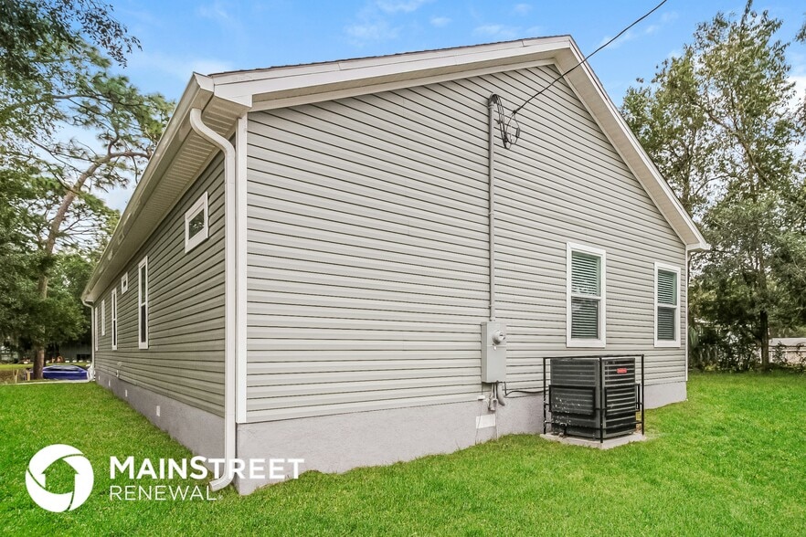 Building Photo - 5430 Rose Ave