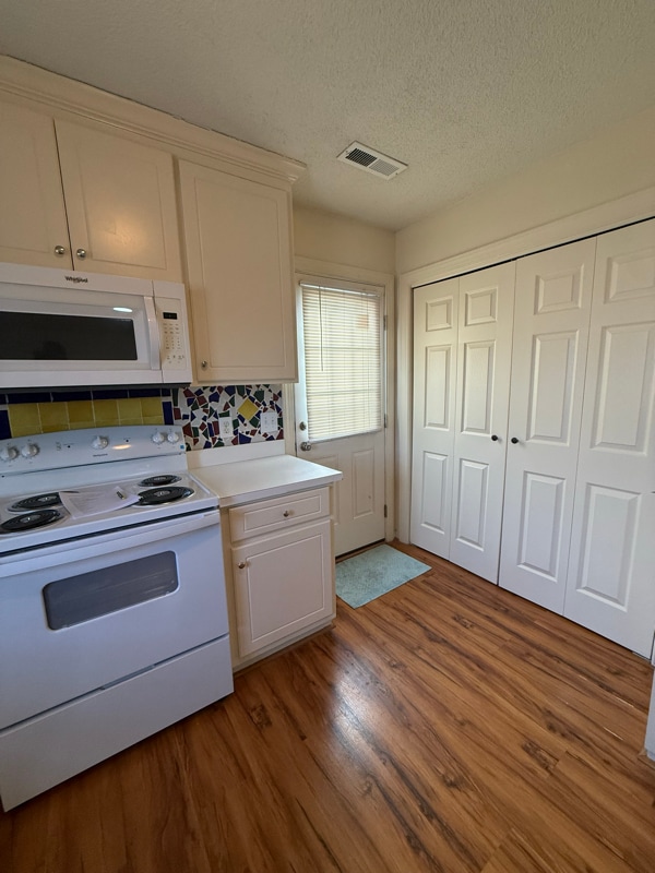 Building Photo - 3601 Jayne Ln NW