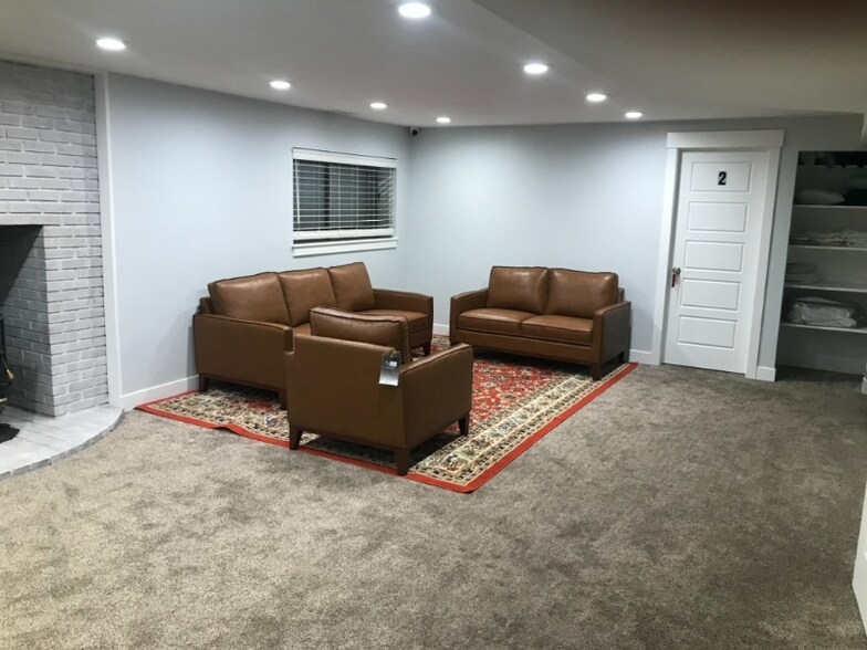 Building Photo - 2532 Cherry Grove Way