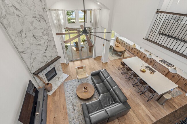 Building Photo - 7615 Blue Finch Ln