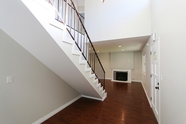 Building Photo - 12024 Alberta Dr