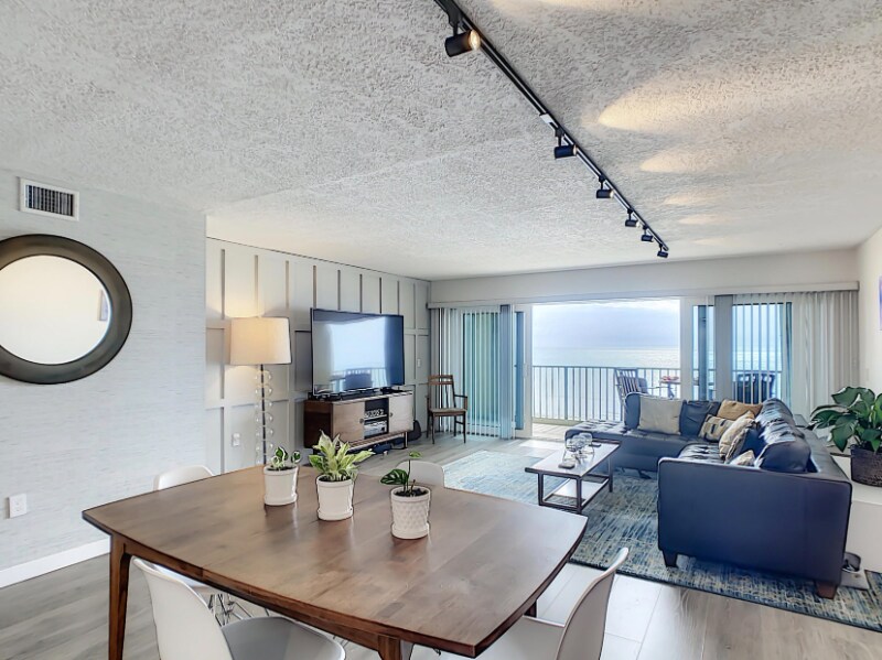 Building Photo - 175 Jimmy Buffett Mem Hwy