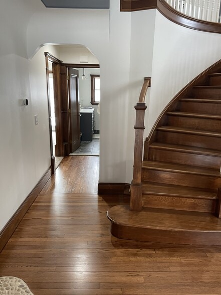 Building Photo - 71201 Coon Creek Rd