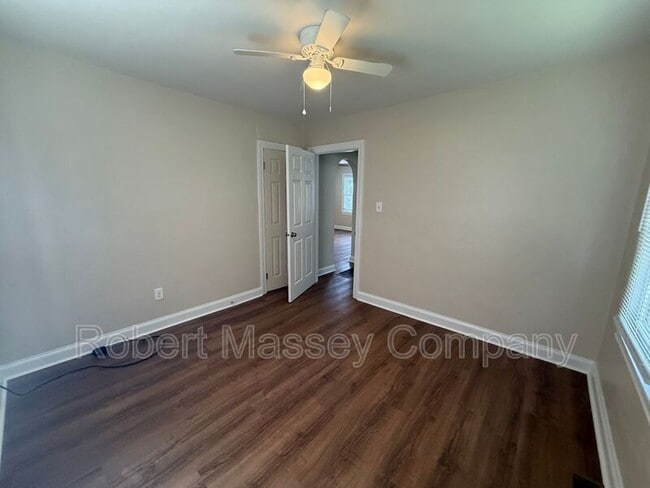 Building Photo - 11702 Kings Ln