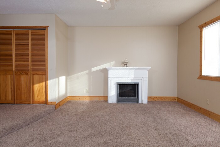 Building Photo - 952 88th Ln NW