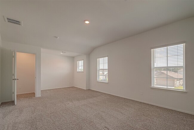 Building Photo - 5343 Pinecliff Grove Ct