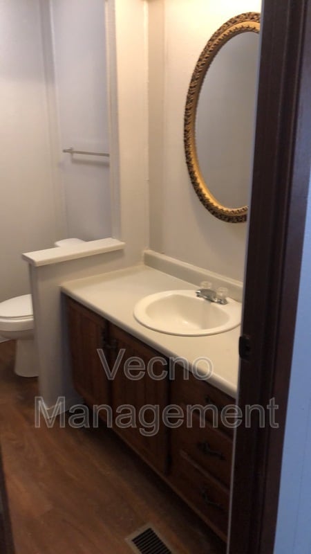 Building Photo - 201 S Preston Rd