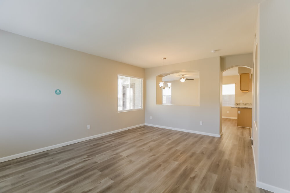 Building Photo - 7218 S 39th Dr