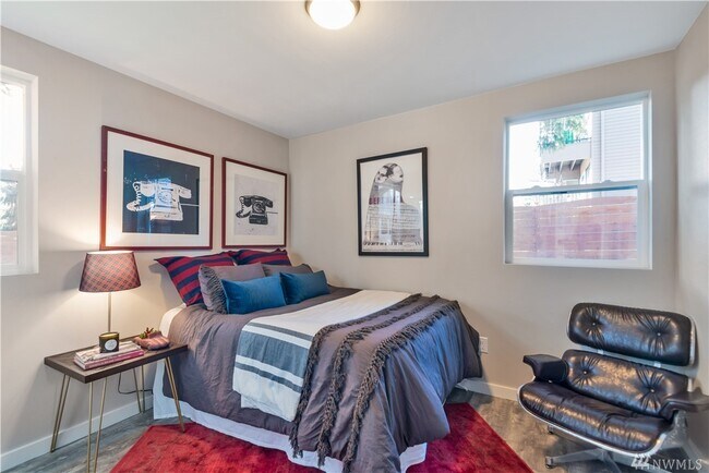 BEdroom - 11837 32nd Ave NE