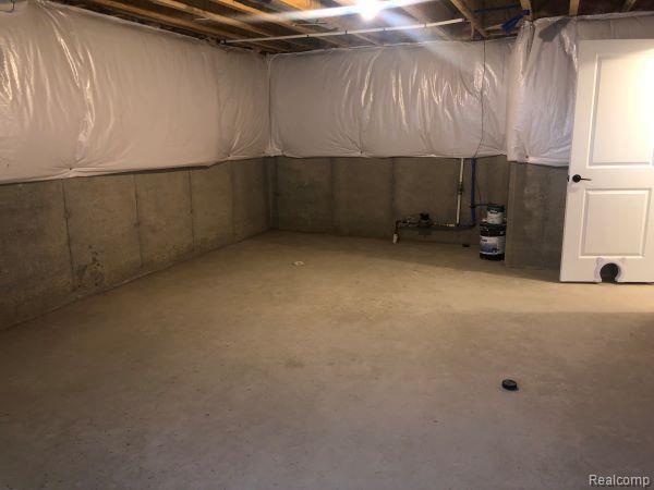 Building Photo - 47359 Bayside Blvd