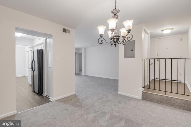 Building Photo - 7806 Hanover Pkwy