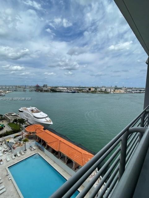 Building Photo - 335 S Biscayne Blvd