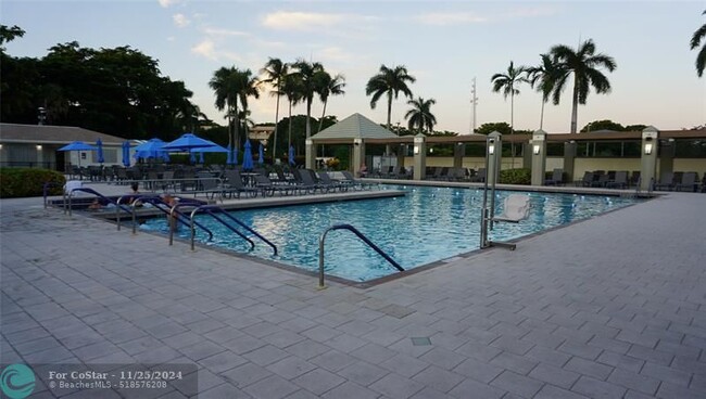 Building Photo - 1801 Eleuthera Point