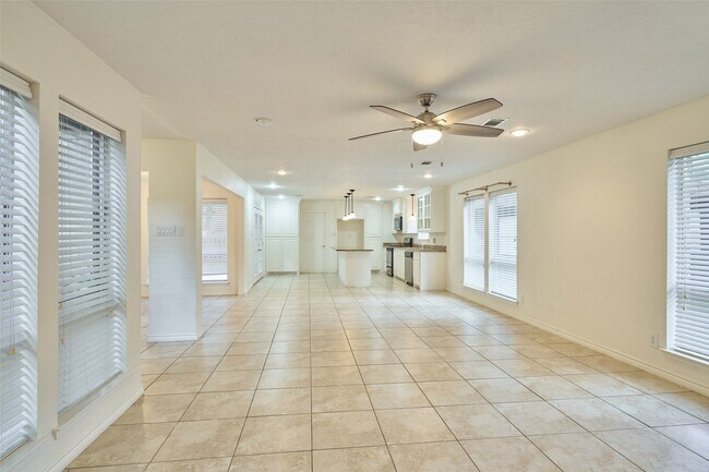 Building Photo - 11616 Timberwild St
