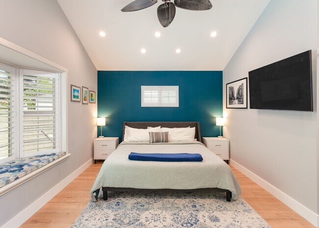 Building Photo - *Unfurnished* Gorgeous 4-Bed Oasis with Po...