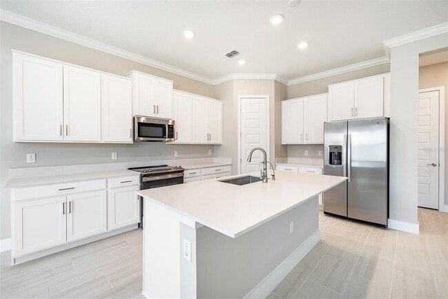 Building Photo - 7706 S Shamrock Rd