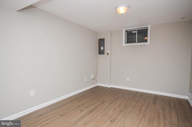 Building Photo - 9209 Frostburg Way