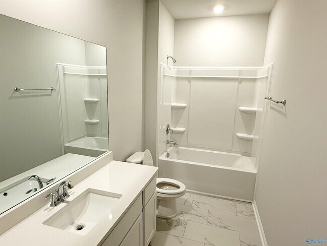 Building Photo - 28529 Whitehall Ln