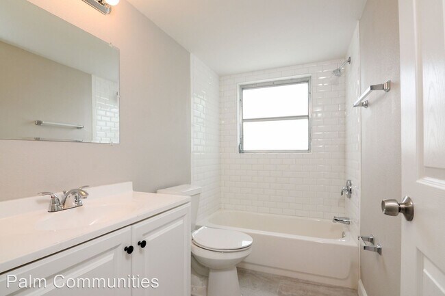 Building Photo - 7950 Blind Pass Rd