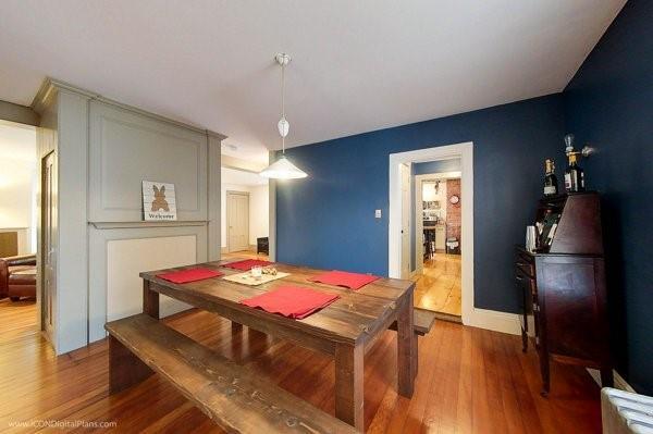 Building Photo - 300 Broadway