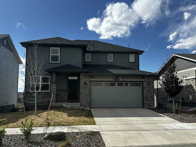 Building Photo - Available May! Beautiful home in Murphy Creek!