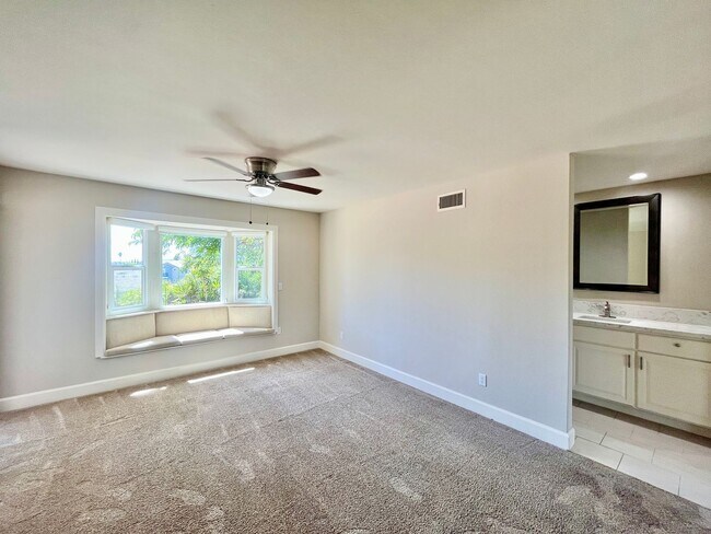 Building Photo - 17190 Tam O Shanter Dr