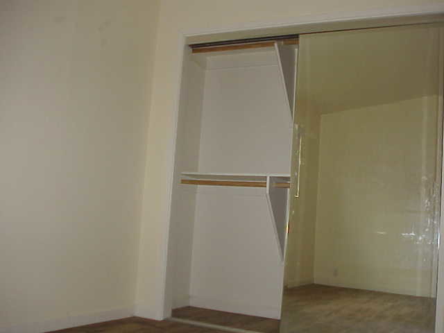 Building Photo - 26089 Victoria Blvd