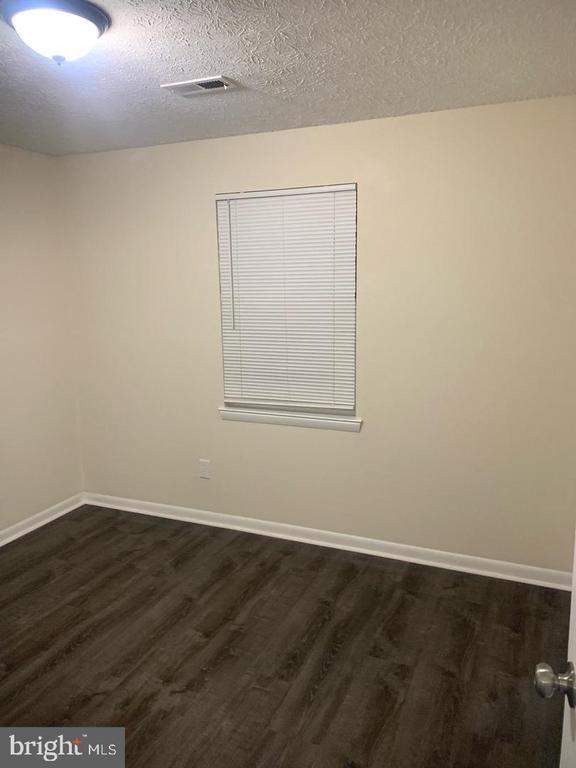 Building Photo - 424 Harford St